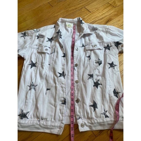 Blue & Buttercup women Vintage like Star-Printed Distressed White Denim Jacket S - Picture 6 of 9